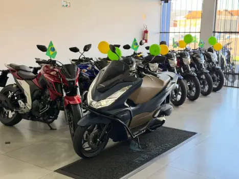 HONDA PCX 160 DLX ABS, Foto 3