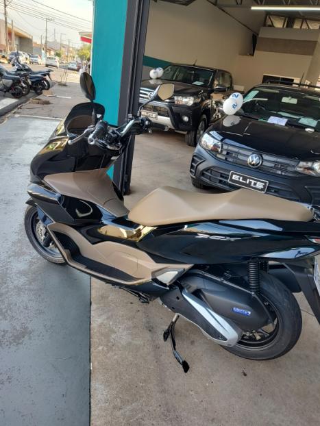 HONDA PCX 160 DLX ABS, Foto 3
