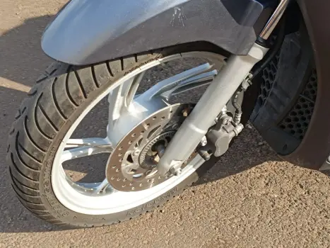 HONDA SH 150 I , Foto 6