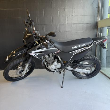HONDA XR Tornado 250 , Foto 2