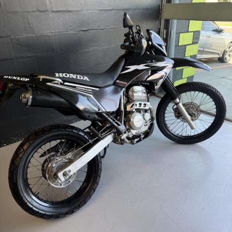 HONDA XR Tornado 250 , Foto 4