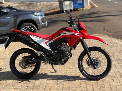 HONDA XR Tornado 250 , Foto 2