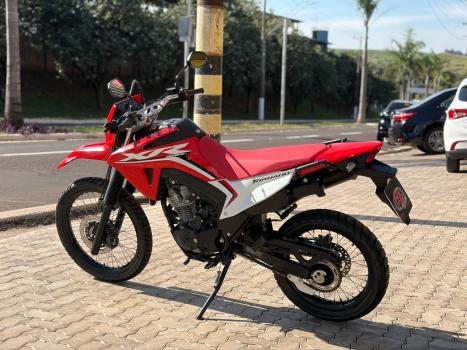 HONDA XR Tornado 250 , Foto 4