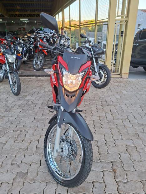 HONDA XRE 190 ABS, Foto 3