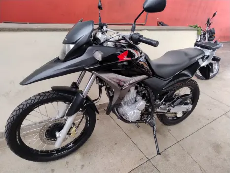 HONDA XRE 300 , Foto 2