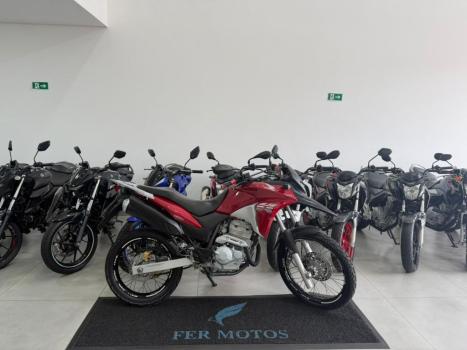 HONDA XRE 300 , Foto 1