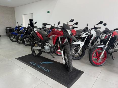 HONDA XRE 300 , Foto 2