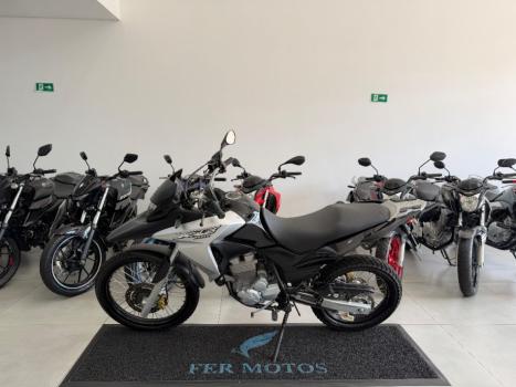 HONDA XRE 300 , Foto 4