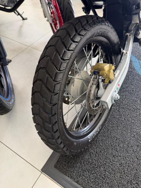 HONDA XRE 300 , Foto 9