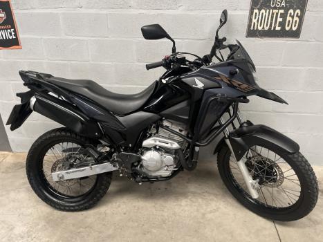 HONDA XRE 300 , Foto 1