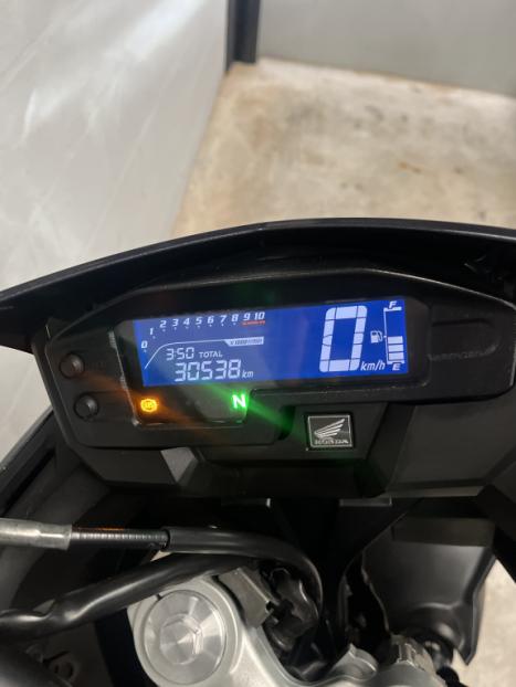 HONDA XRE 300 , Foto 3