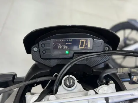 HONDA XRE 300 , Foto 9