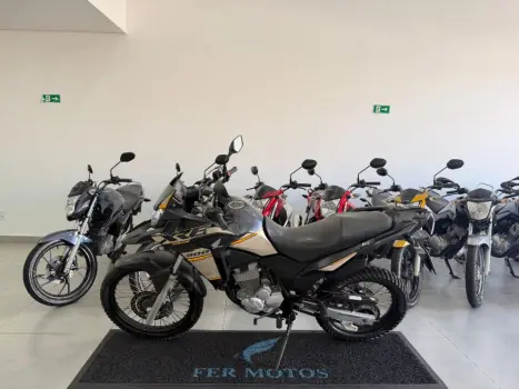 HONDA XRE 300 , Foto 4