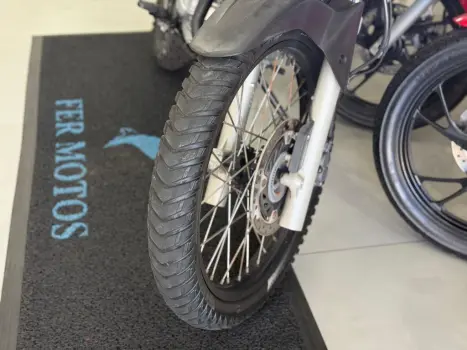 HONDA XRE 300 , Foto 8