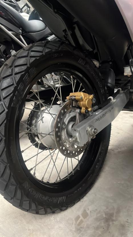 HONDA XRE 300 , Foto 6