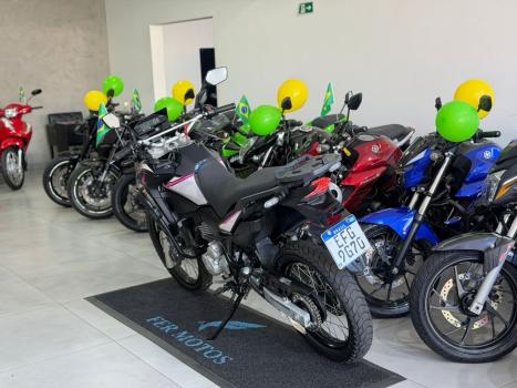 HONDA XRE 300 , Foto 4