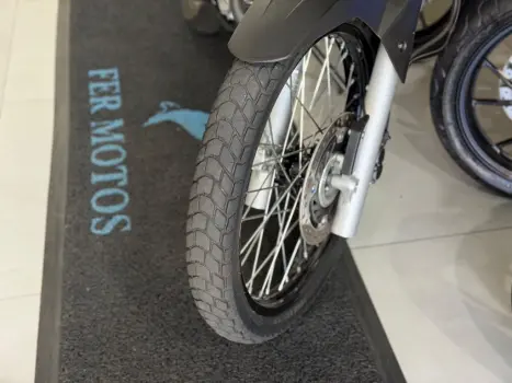 HONDA XRE 300 , Foto 10
