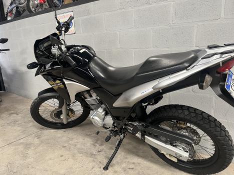 HONDA XRE 300 , Foto 4
