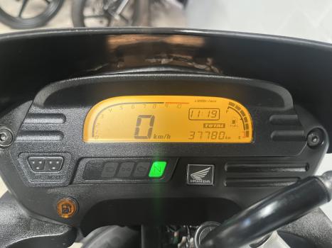 HONDA XRE 300 , Foto 8