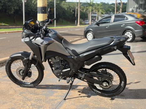 HONDA XRE 300 ABS, Foto 4