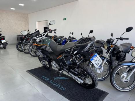 HONDA XRE 300 ADVENTURE, Foto 5