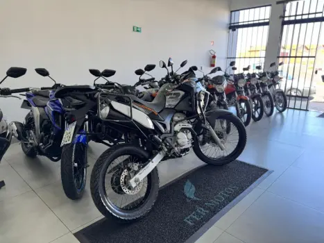 HONDA XRE 300 ADVENTURE, Foto 6