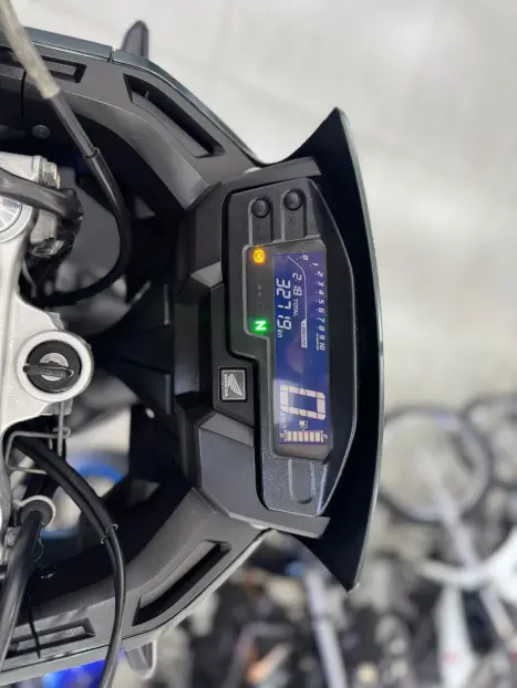 HONDA XRE 300 ADVENTURE, Foto 7