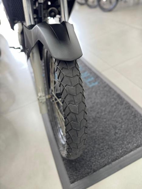 HONDA XRE 300 ADVENTURE, Foto 9