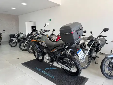 HONDA XRE 300 ADVENTURE, Foto 5