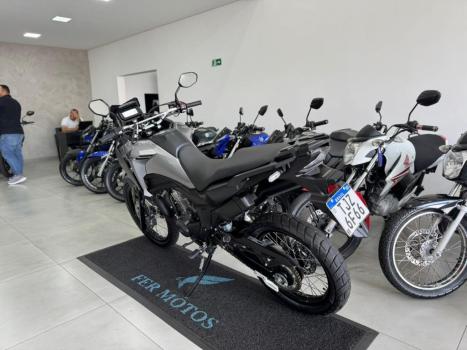 HONDA XRE 300 Sahara , Foto 5