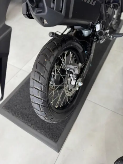 HONDA XRE 300 Sahara , Foto 7