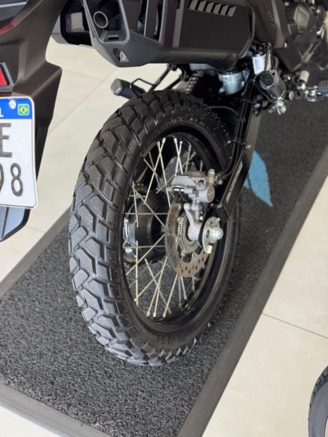 HONDA XRE 300 Sahara , Foto 8