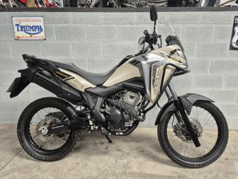 HONDA XRE 300 Sahara ADVENTURE, Foto 1