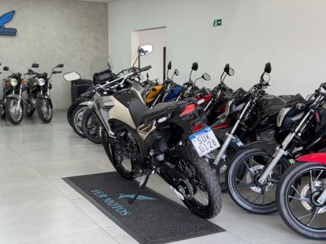HONDA XRE 300 Sahara ADVENTURE, Foto 5