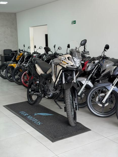 HONDA XRE 300 Sahara ADVENTURE, Foto 7