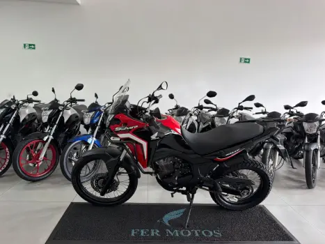 HONDA XRE 300 Sahara RALLYE, Foto 4