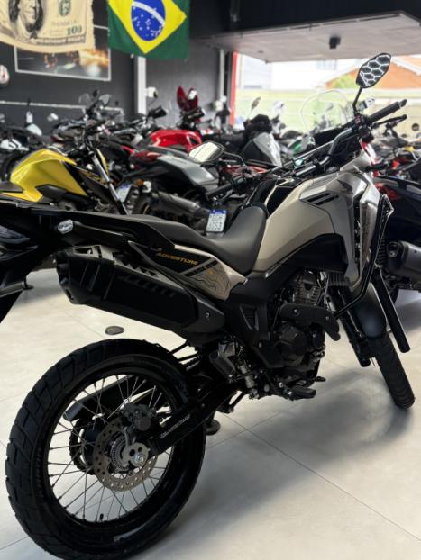 HONDA XRE 300 Sahara ADVENTURE, Foto 6