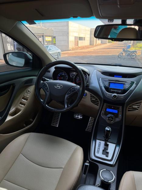HYUNDAI Elantra 1.8 16V 4P GLS AUTOM�TICO, Foto 13