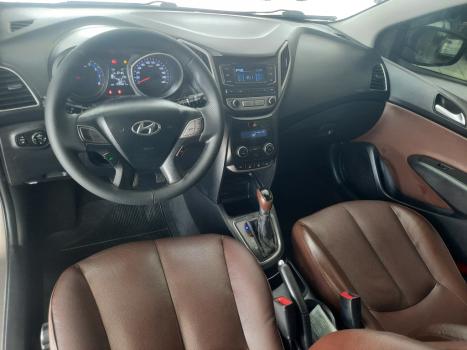 HYUNDAI HB 20 Hatch 1.6 16V 4P PREMIUM FLEX AUTOMTICO, Foto 4