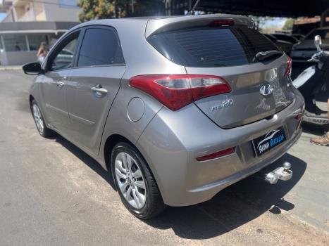 HYUNDAI HB 20 Hatch 1.6 16V 4P COMFORT FLEX AUTOMTICO, Foto 3