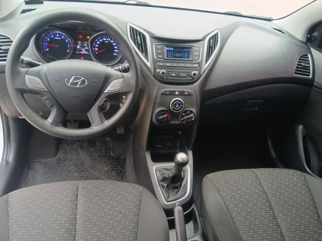 HYUNDAI HB 20 Hatch 1.0 12V 4P FLEX UNIQUE, Foto 3