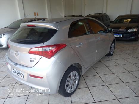HYUNDAI HB 20 Hatch 1.6 16V 4P FLEX COMFORT PLUS AUTOMTICO, Foto 2