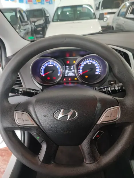 HYUNDAI HB 20 Hatch 1.0 12V 4P FLEX UNIQUE, Foto 10