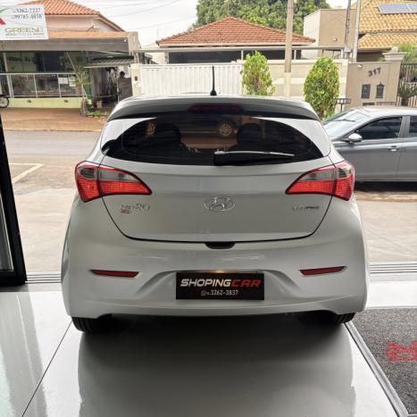 HYUNDAI HB 20 Hatch 1.6 16V 4P COMFORT STYLE FLEX, Foto 5