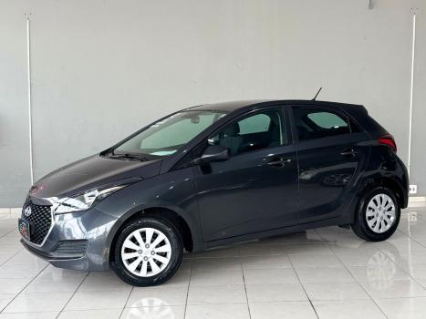 HYUNDAI HB 20 Hatch 1.0 12V 4P FLEX UNIQUE, Foto 1