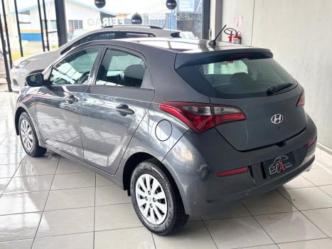 HYUNDAI HB 20 Hatch 1.0 12V 4P FLEX UNIQUE, Foto 4