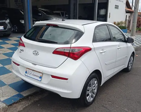 HYUNDAI HB 20 Hatch 1.0 12V 4P FLEX COMFORT PLUS, Foto 4