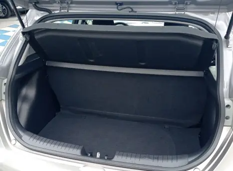 HYUNDAI HB 20 Hatch 1.6 16V 4P FLEX COMFORT PLUS, Foto 13