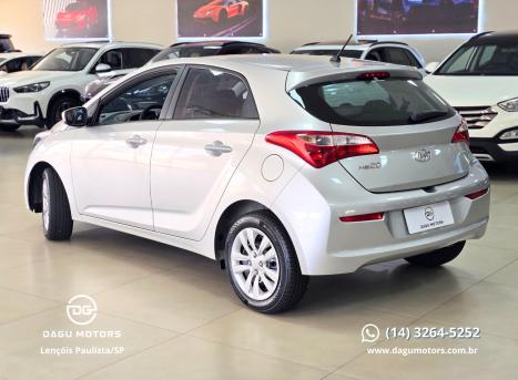 HYUNDAI HB 20 Hatch 1.6 16V 4P COMFORT FLEX AUTOM�TICO, Foto 4