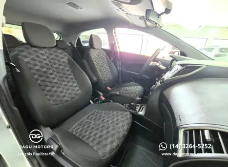 HYUNDAI HB 20 Hatch 1.6 16V 4P COMFORT FLEX AUTOM�TICO, Foto 7